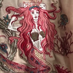 Silence and noise mermaid velvet bomber